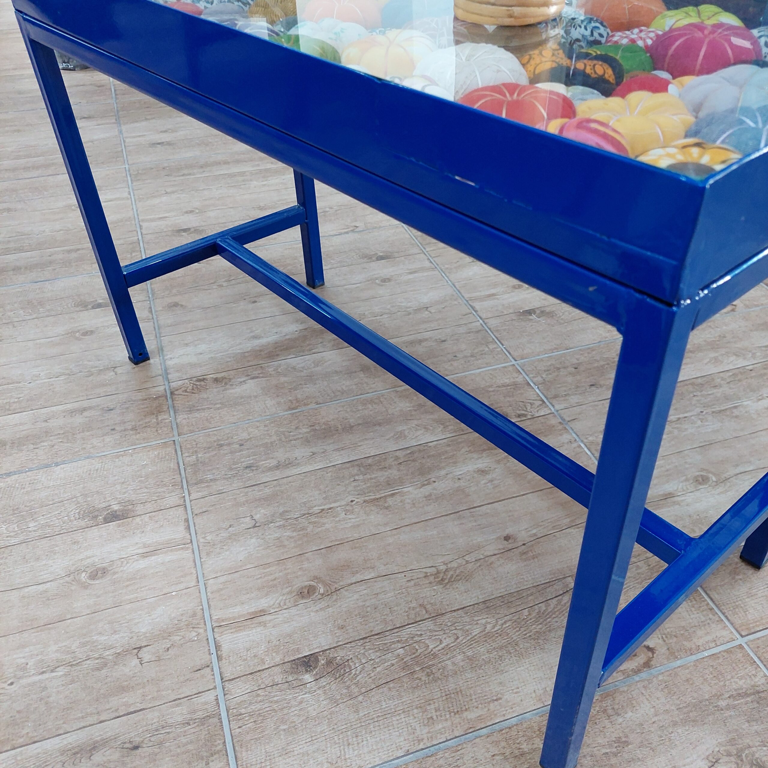 Détailtable Table basse bleu