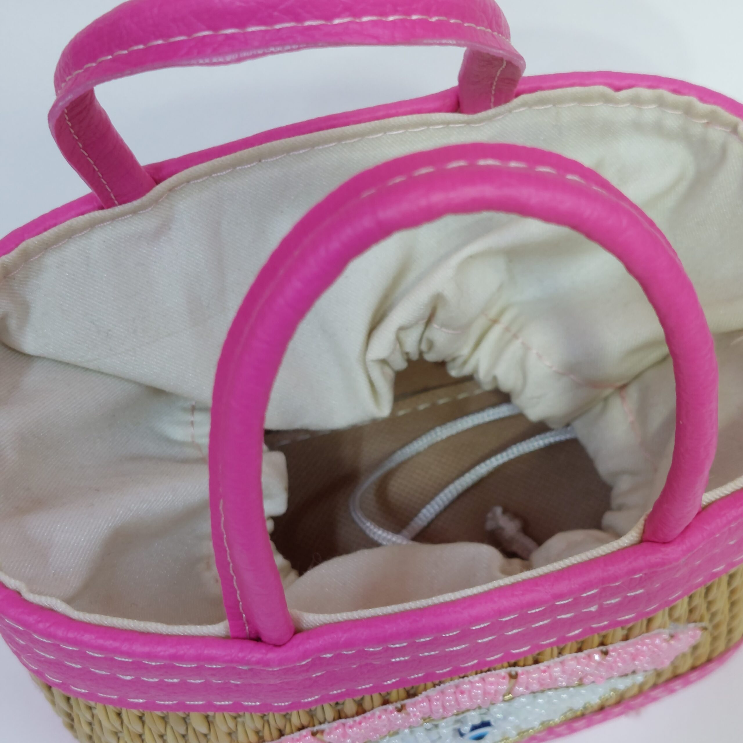 Couffin rose broderie couffin rose